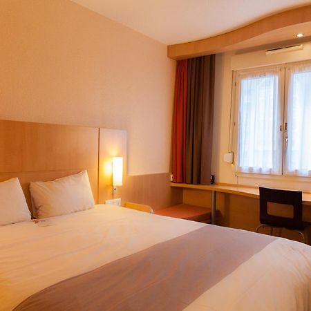 Ibis Alencon Hotel Exterior photo